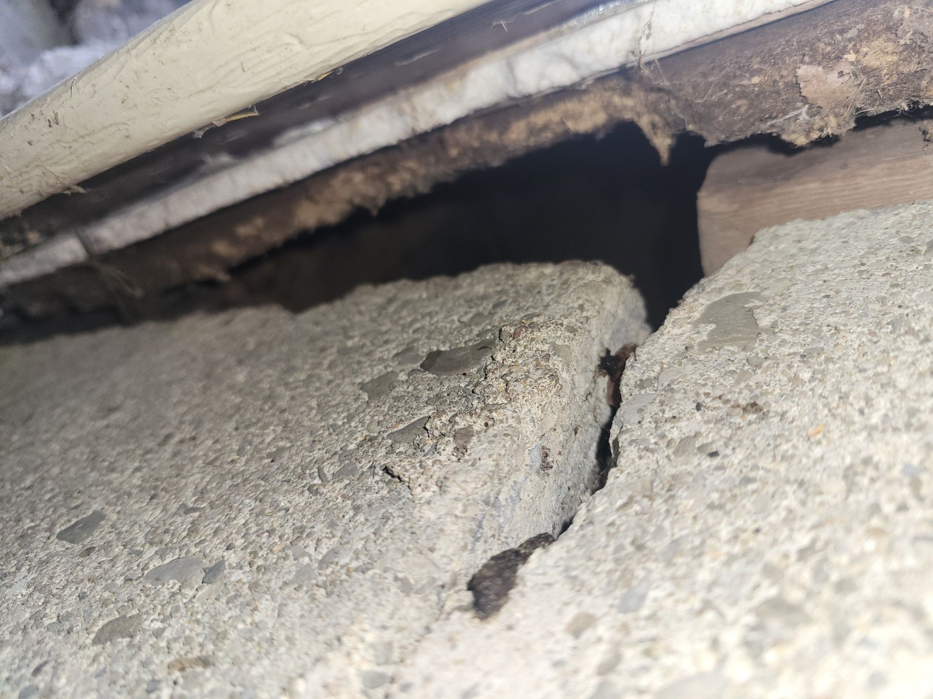 A huge crack on a wall