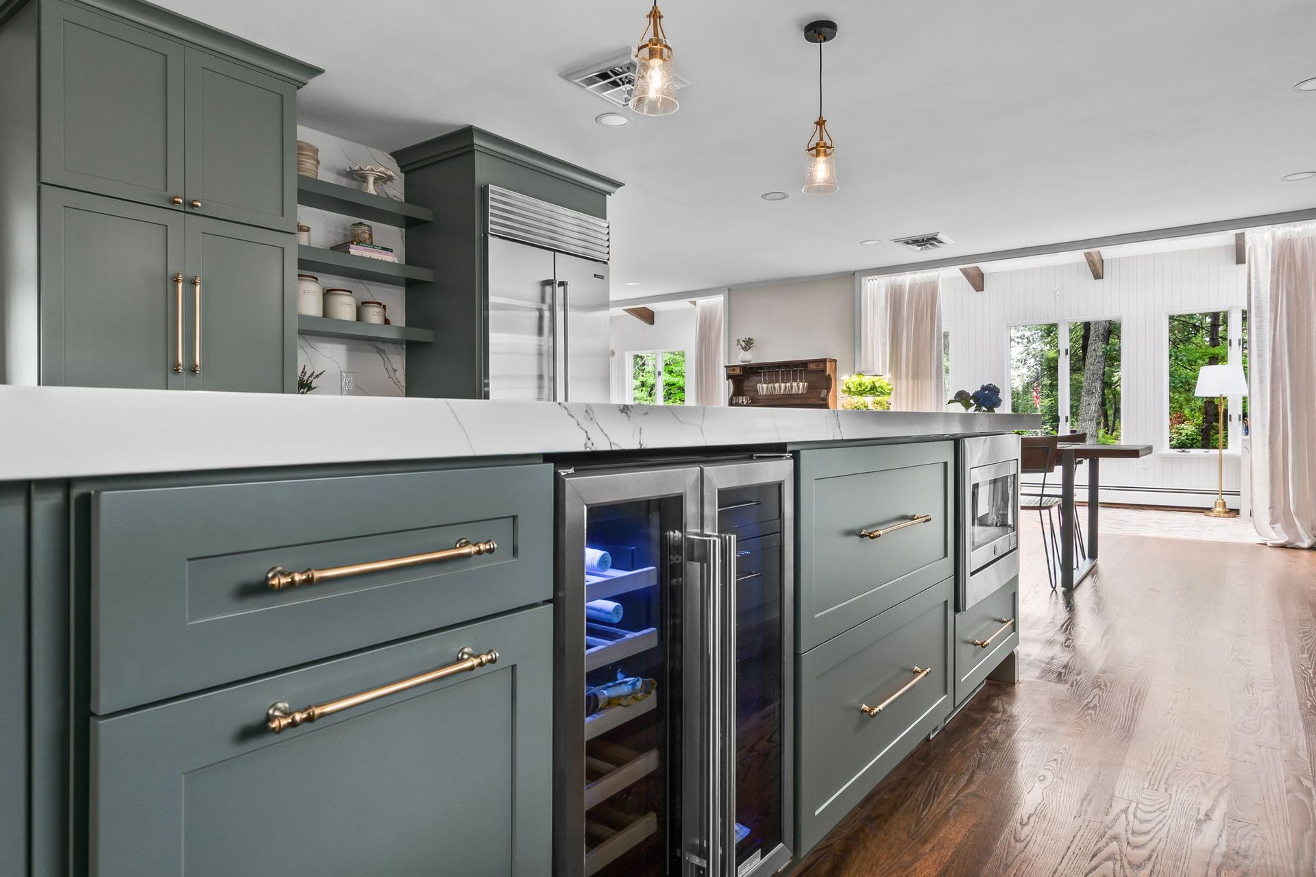 Stunning Andover, MA Kitchen Design by Bravo Kitchens