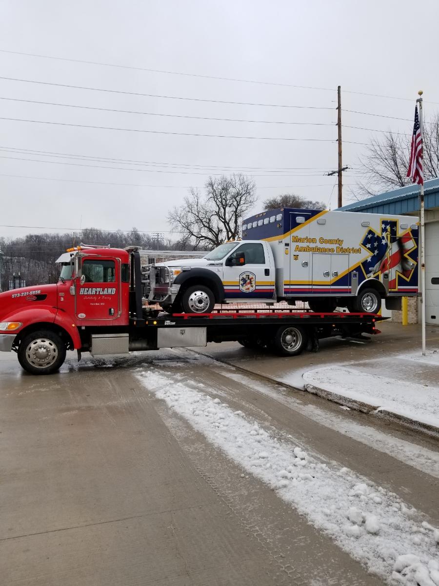 Heartland Auto Body and Towing Hannibal, New London, Bowling Green