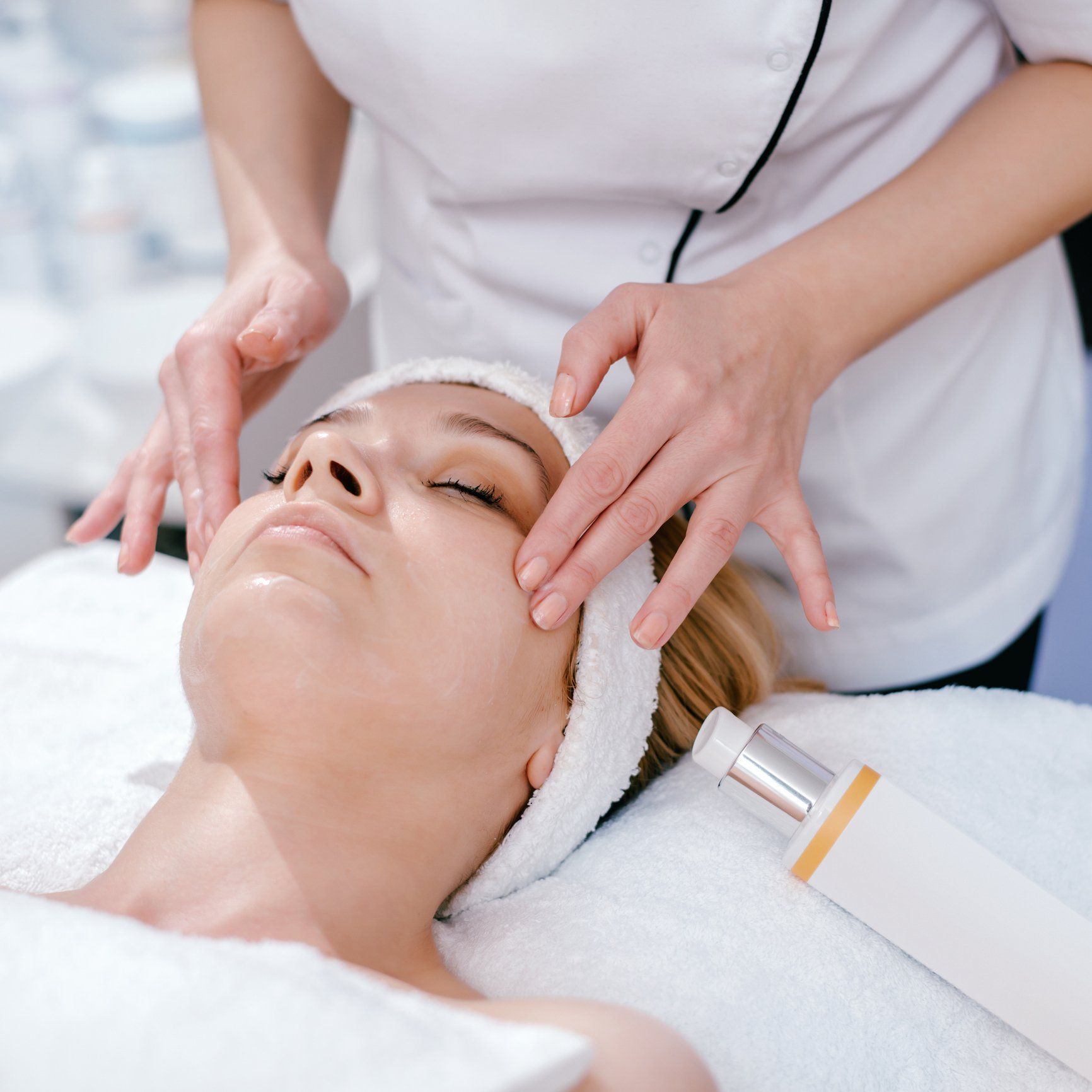 Massaging face | Santee, CA | TNN Beauty Salon & Training Center