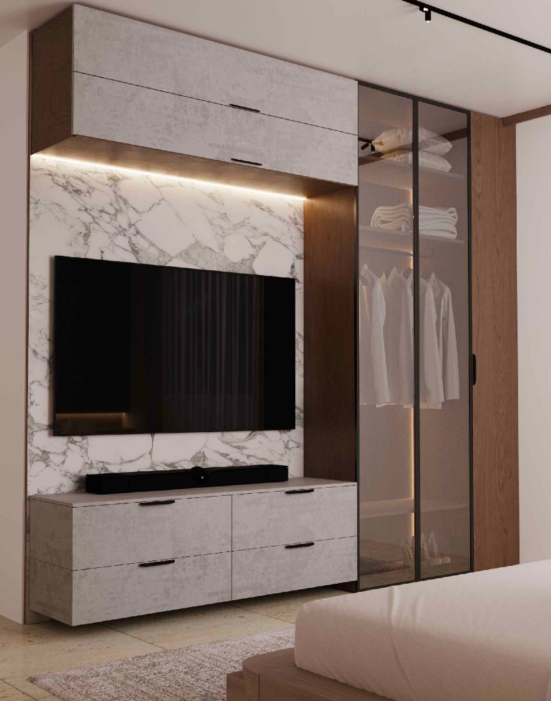 Centro de entretenimiento incorporado con pared decorativa de mármol, TV, cajones de almacenamiento y un armario con puerta de vidrio.