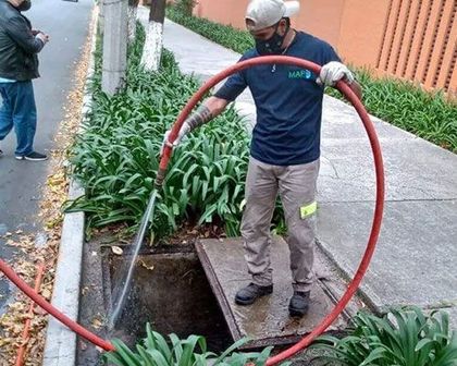 SERVICIO PREVENTIVO Y CORRECTIVO A FOSAS SÉPTICAS