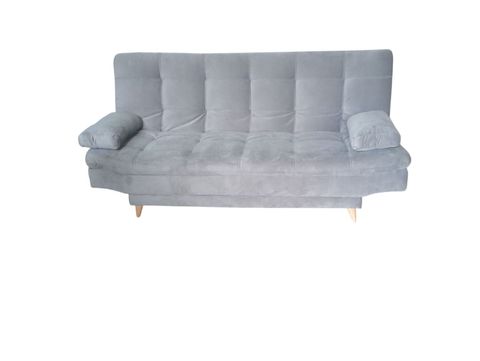 Sofá futón gris con dos brazos y patas de madera sobre fondo blanco.