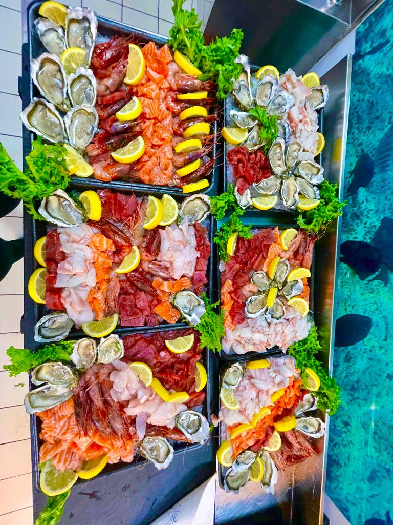 pesce fresco e frutti di mare