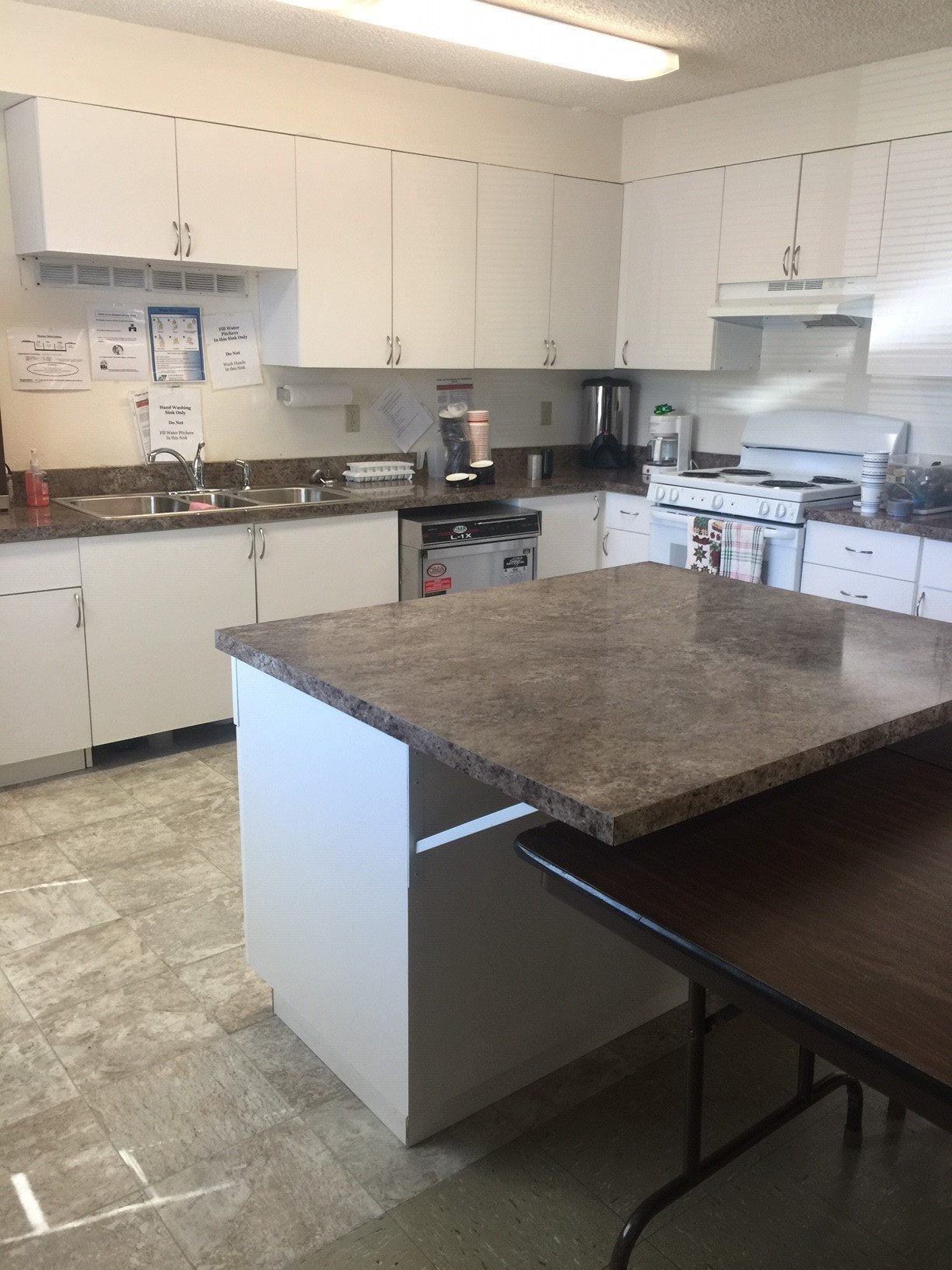 Apartment - Greeley, CO - Broadview Apartments