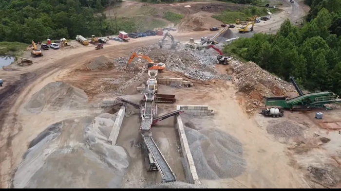 Aggregate Transport Truck — Gainesville, GA — Crystal Creek Inert Landfill LLC Aggregate Transport Truck — Gainesville, GA — Crystal Creek Inert Landfill LLC