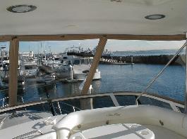 Barrett Bonded Service — Barrett Windows - Sea Ray 48 SB in Ocean View, NJ