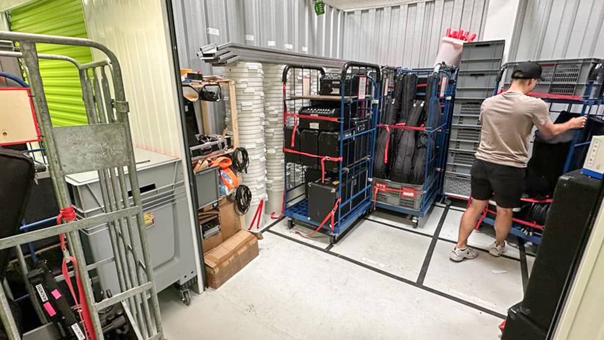 Lagerfläche von Innen mit eingelagertem Material.