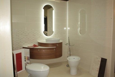 Sanitari e complementi d'arredo per il bagno