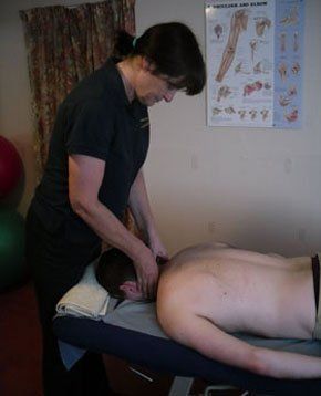 Physiotherapy - Helston, Truro, Redruth, Penzance, Cornwall - Helston Physiotherapy - Neck treatment