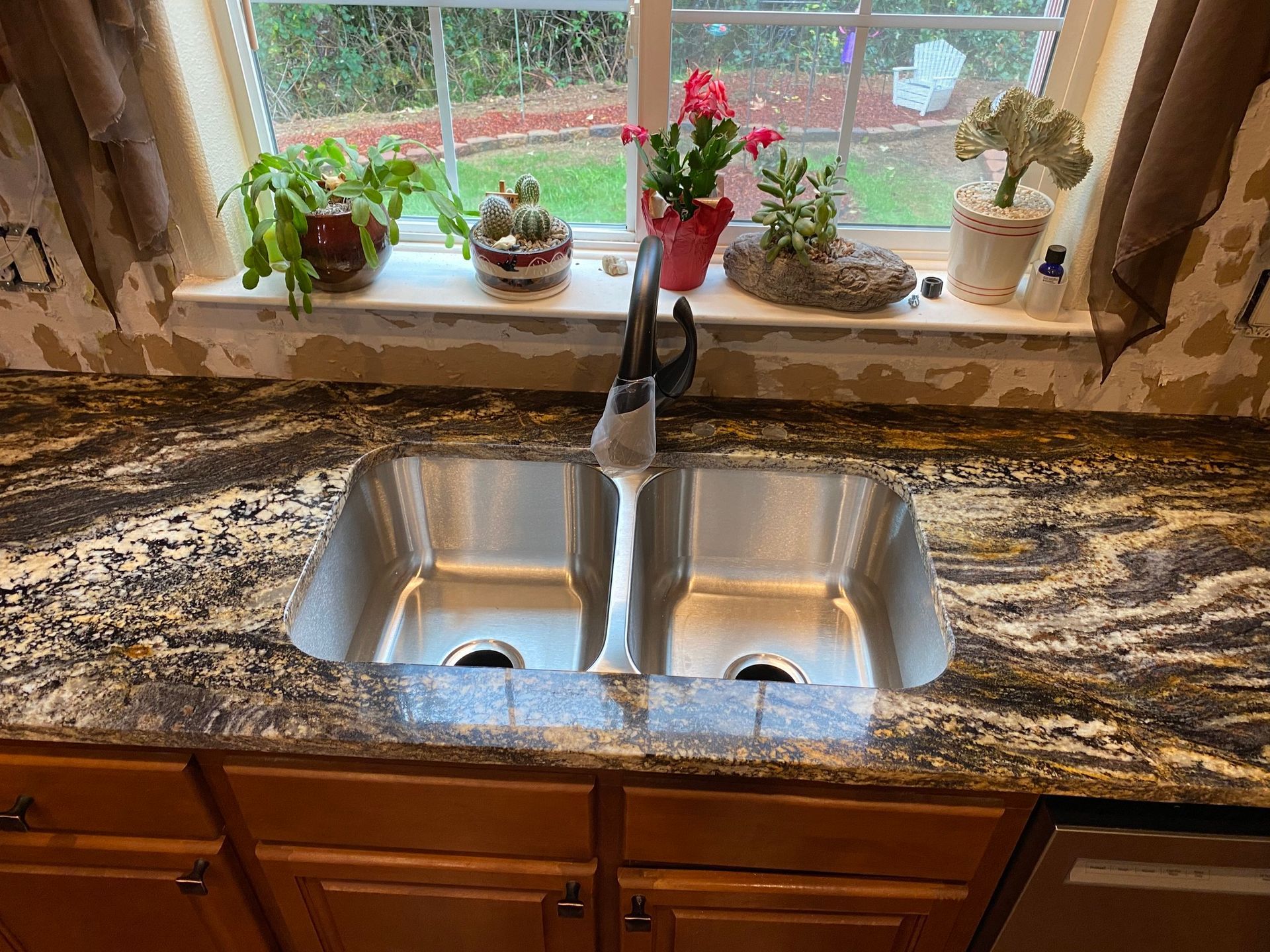 stainless steel sink