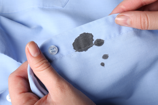 dress shirt stains How To Get Grease Stains Out of Clothing
