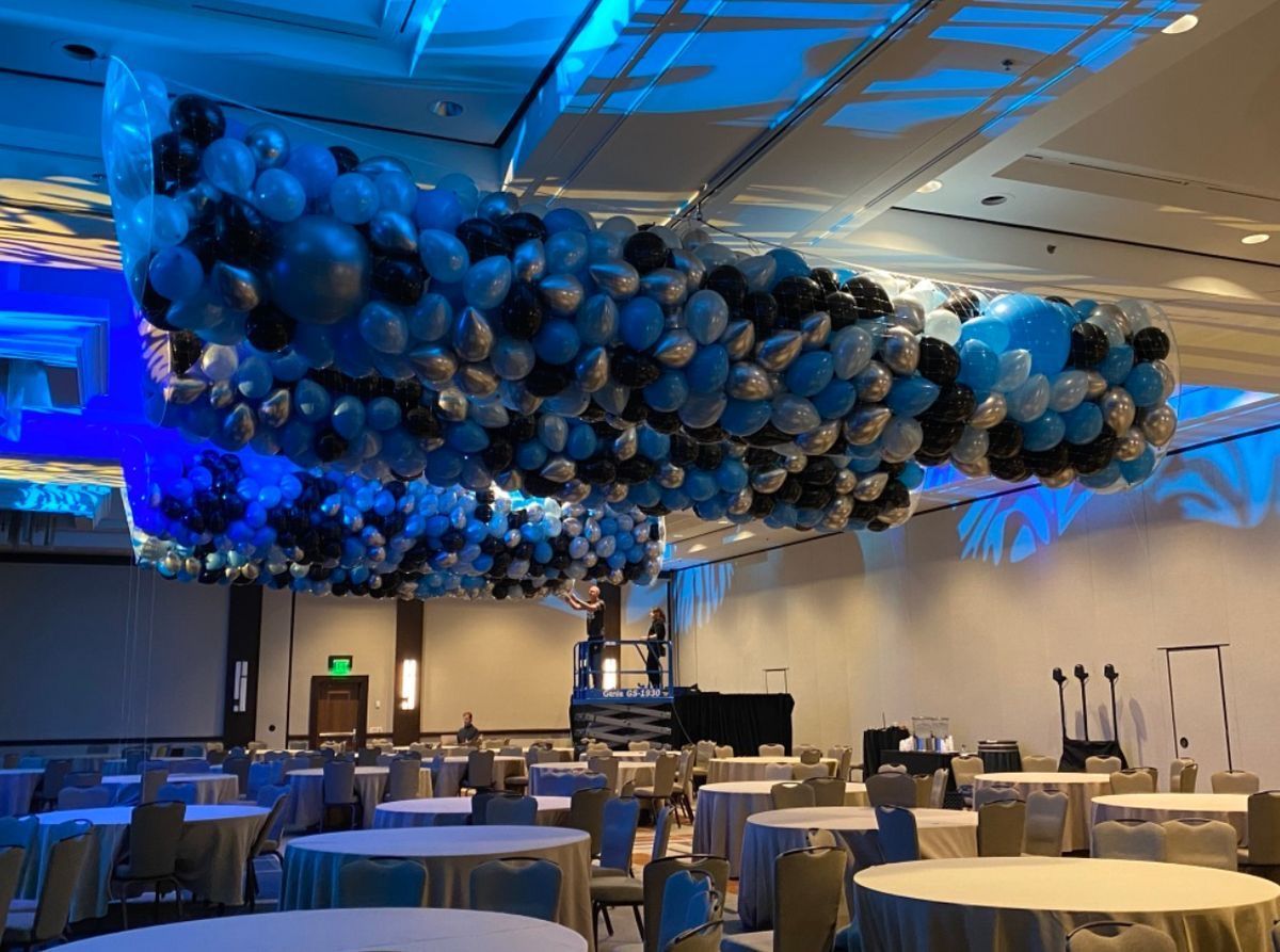 Branded Decor Ideas That Command Attention at Tech Conferences