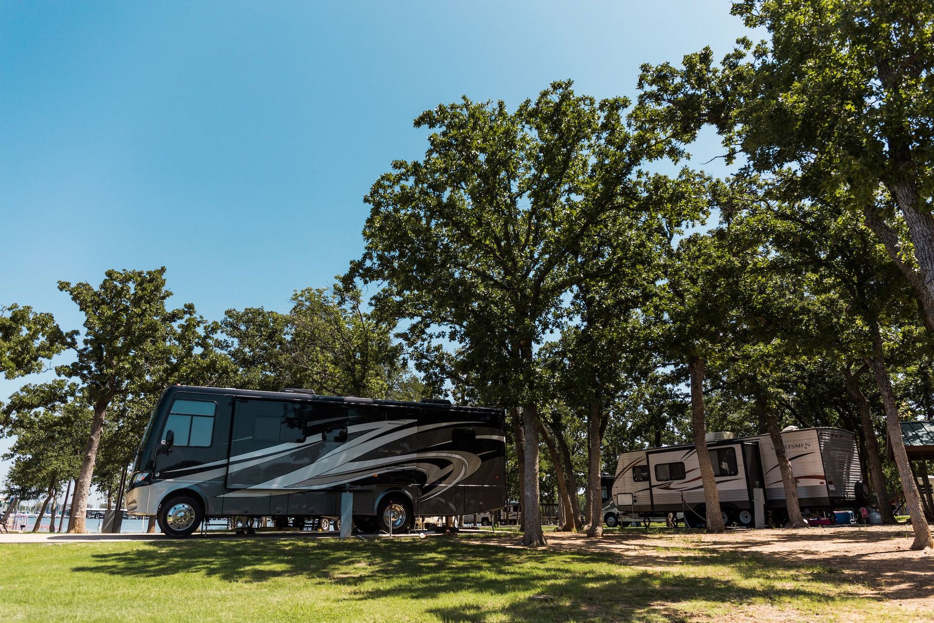 The Pines on Lake Conroe RV Park RV park in Willis, TX (photo 1)