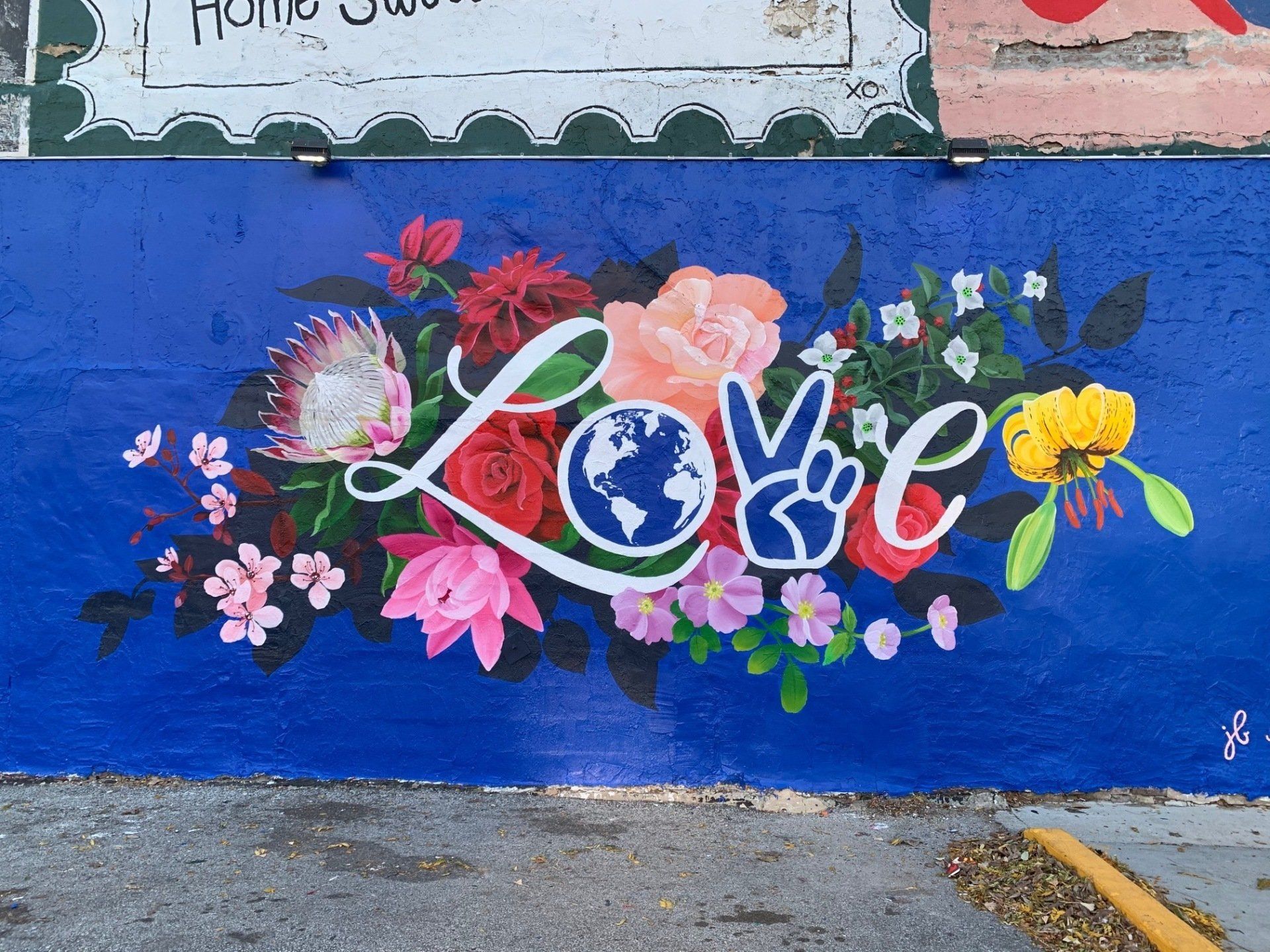 Finished mural, Love Blooms by Jenna Brownlee