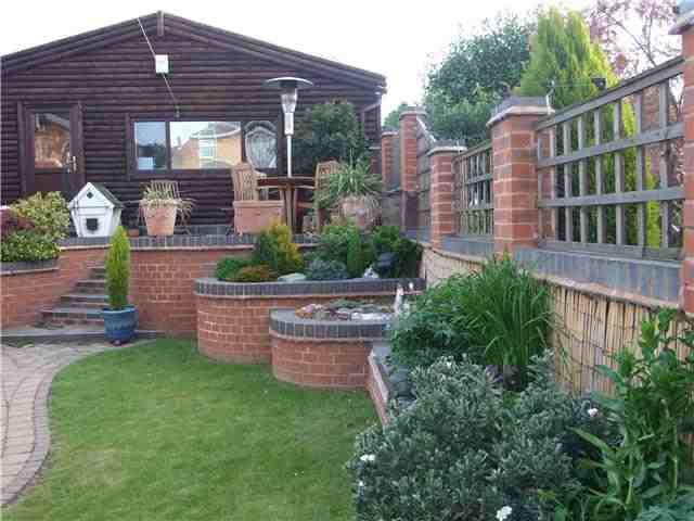 Complete Landscape Garden With Curved Walls