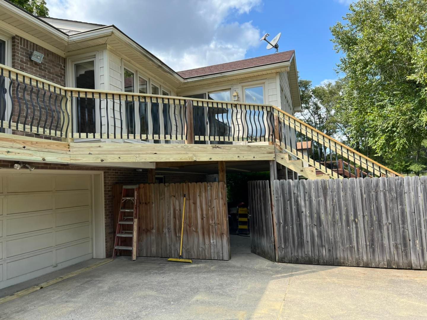 wooden deck installation in louisville, ky
