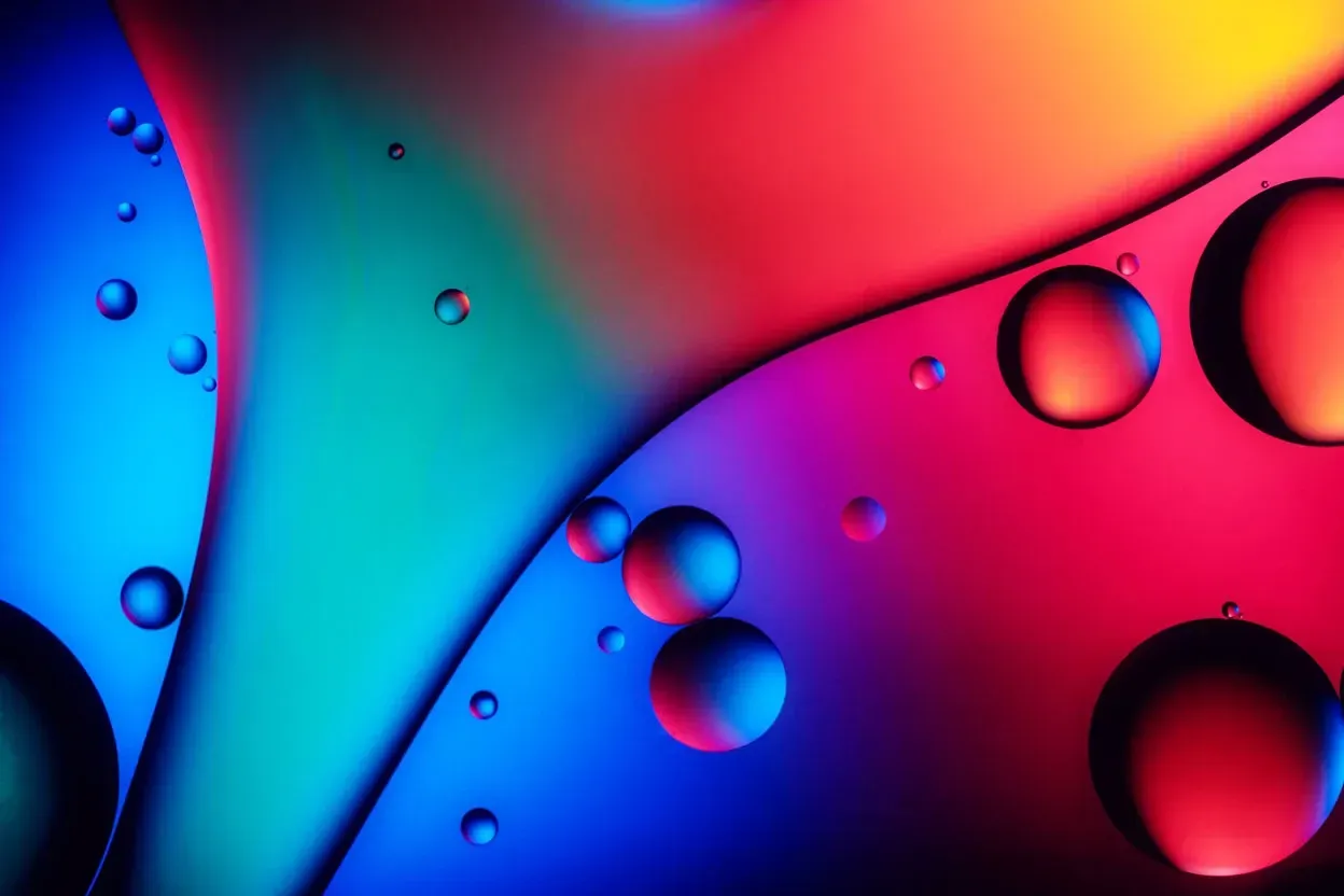 Phase separation causes complex mixtures to segregate — like oil droplets in water.