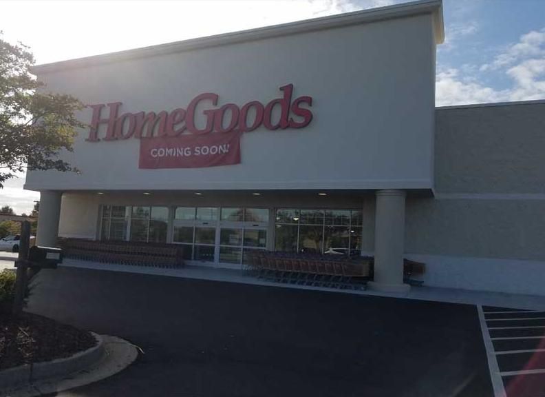 HomeGoods store exterior with