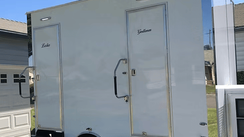 Luxury Restroom Trailer of Aryh Portables.