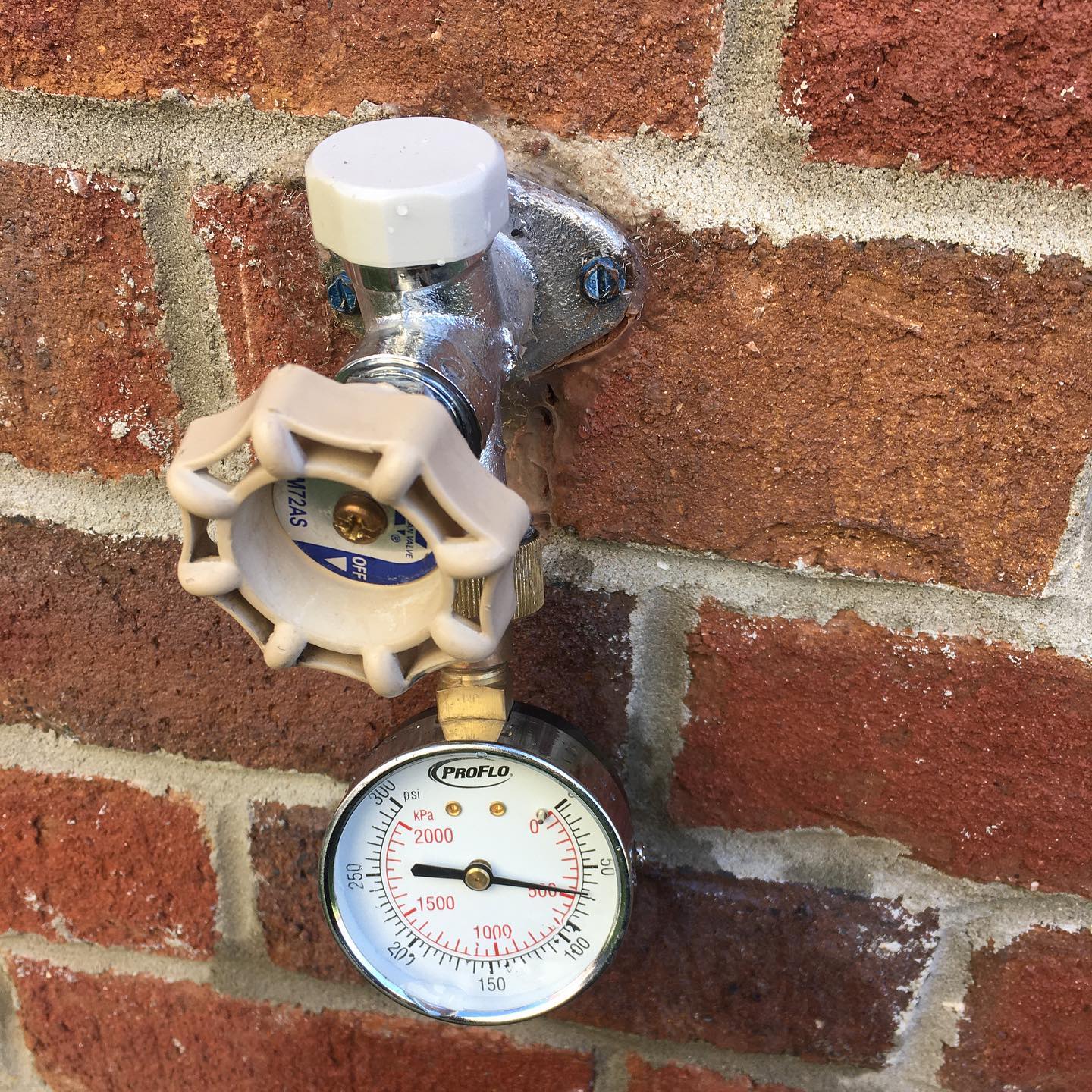 Water Pressure Measuring Device | Mount Juliet, TN | The Rooter Dude