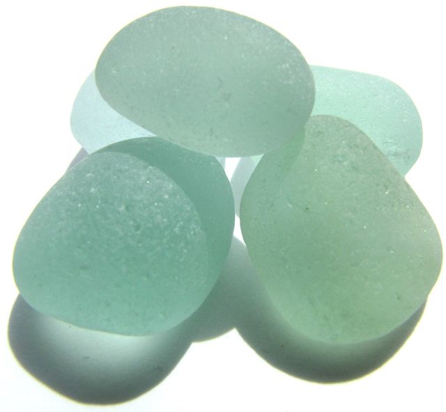 Sea Glass Marbles: HOW DO GLASS MARBLES END UP ON THE BEACH?