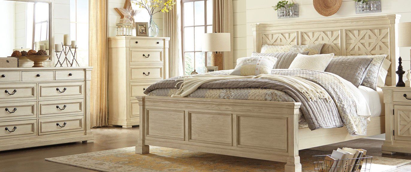 Furniture & Flooring - Nevada MO - Hertzberg Furniture Co