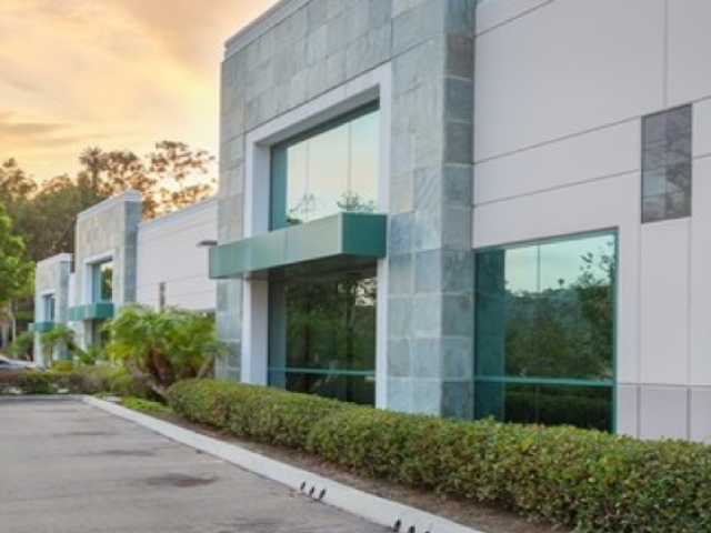 Cornwell Business Center | Covey Commercial