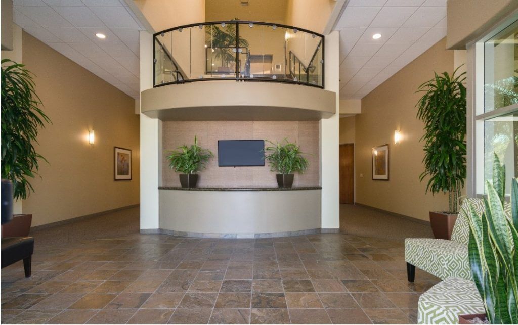 Scripps Poway-Lobby
