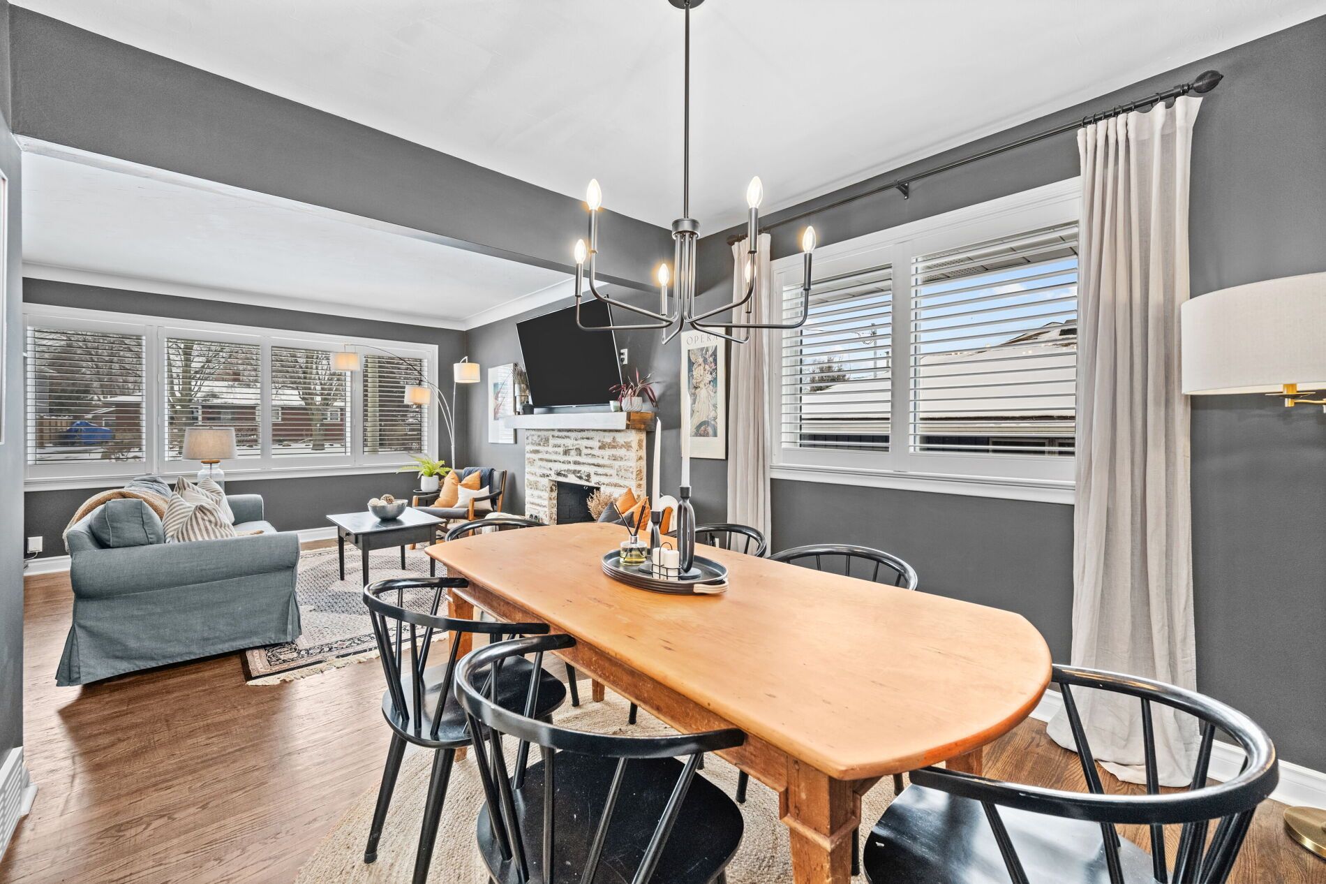 111 Leitch Drive - Laura Cooper, Real Estate