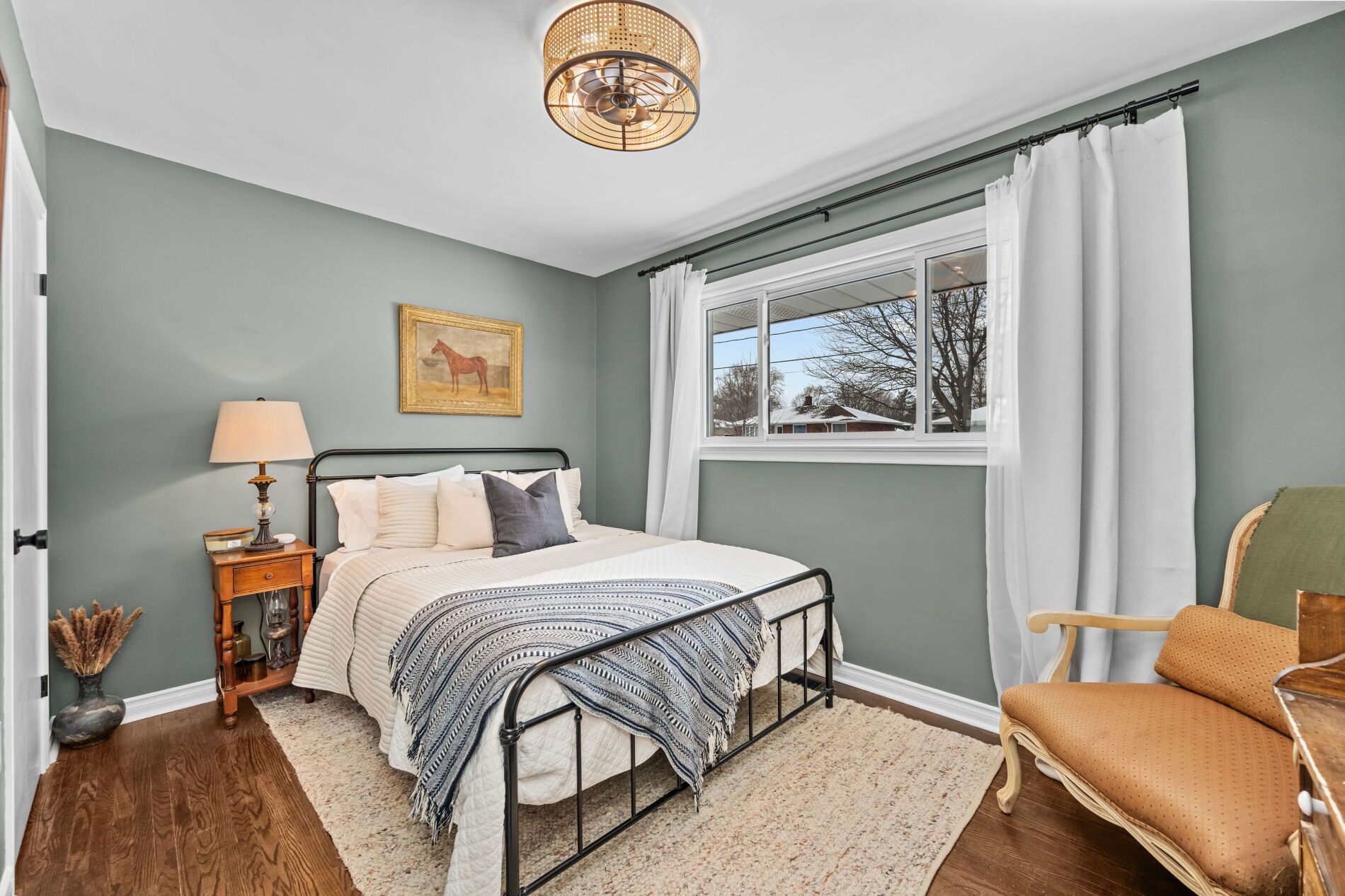 Laura Cooper Realtor - 111 Leitch Drive