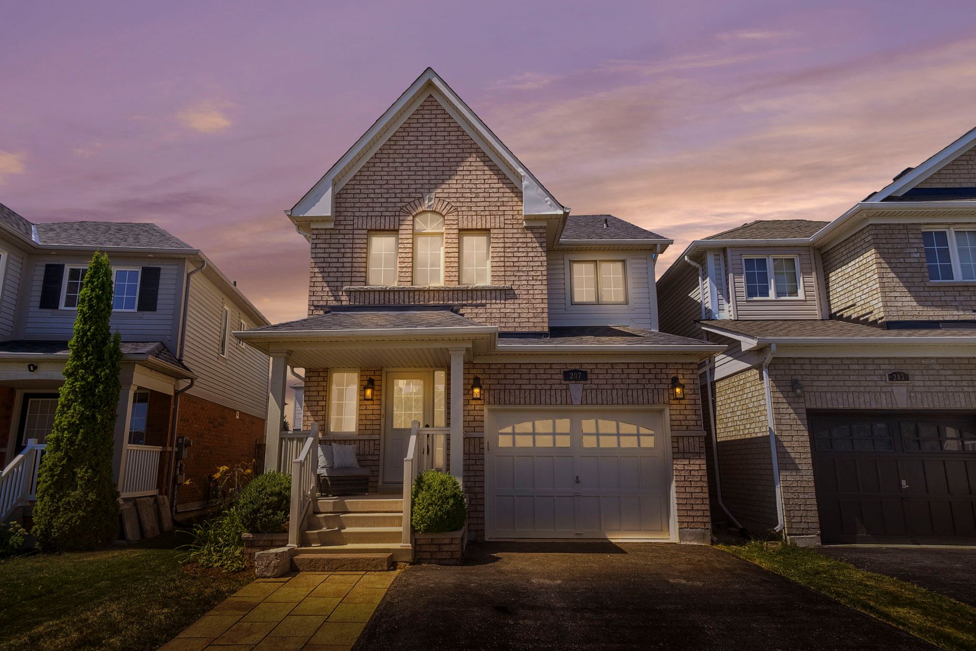 207 Eldad Dr - Laura Cooper Realtor, Bowmanville Real Estate