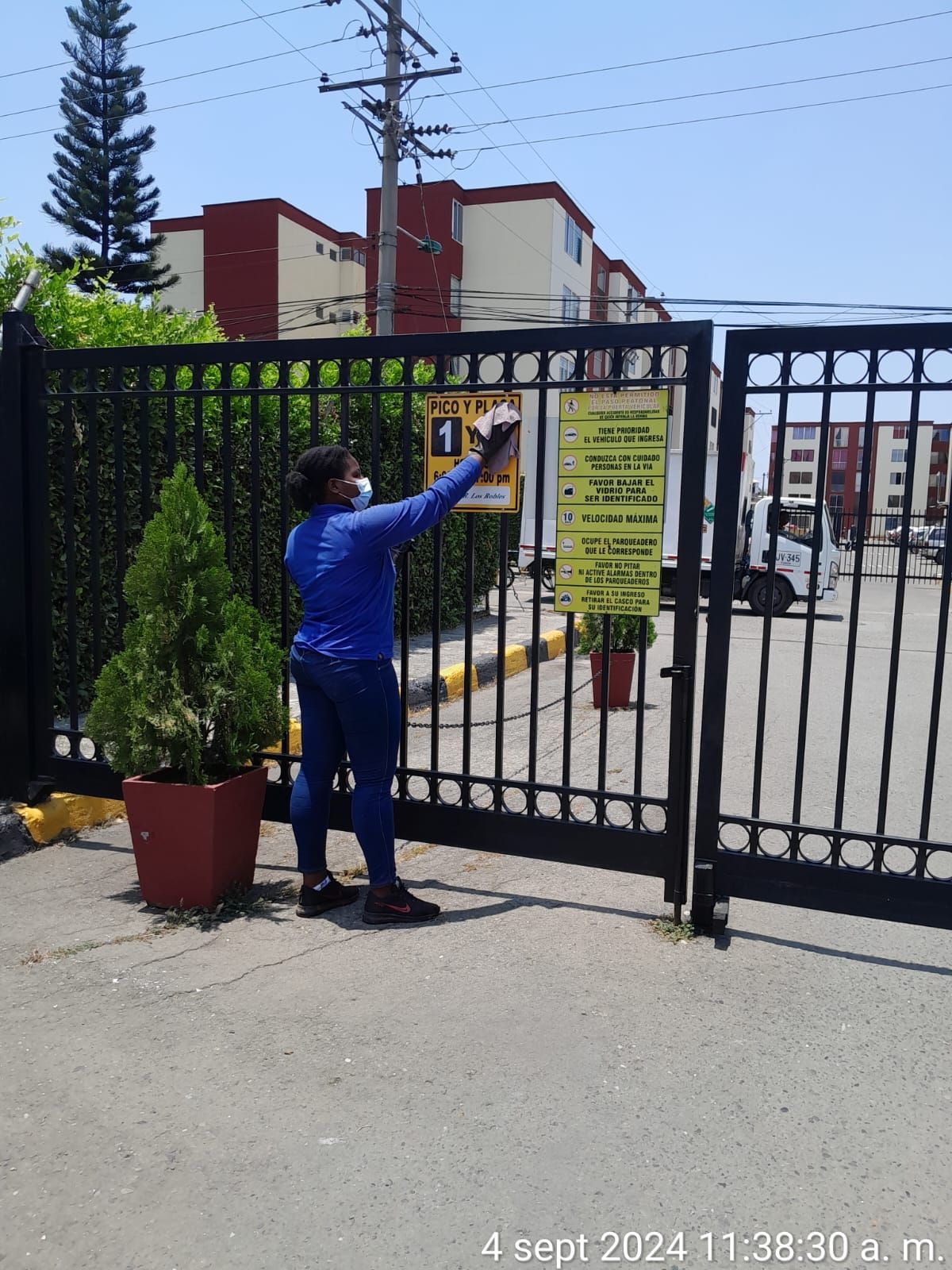 DECKERT COLOMBIA Servicios generales en Cali Expertos en limpieza, construcción y servicios inmobiliarios en Cali