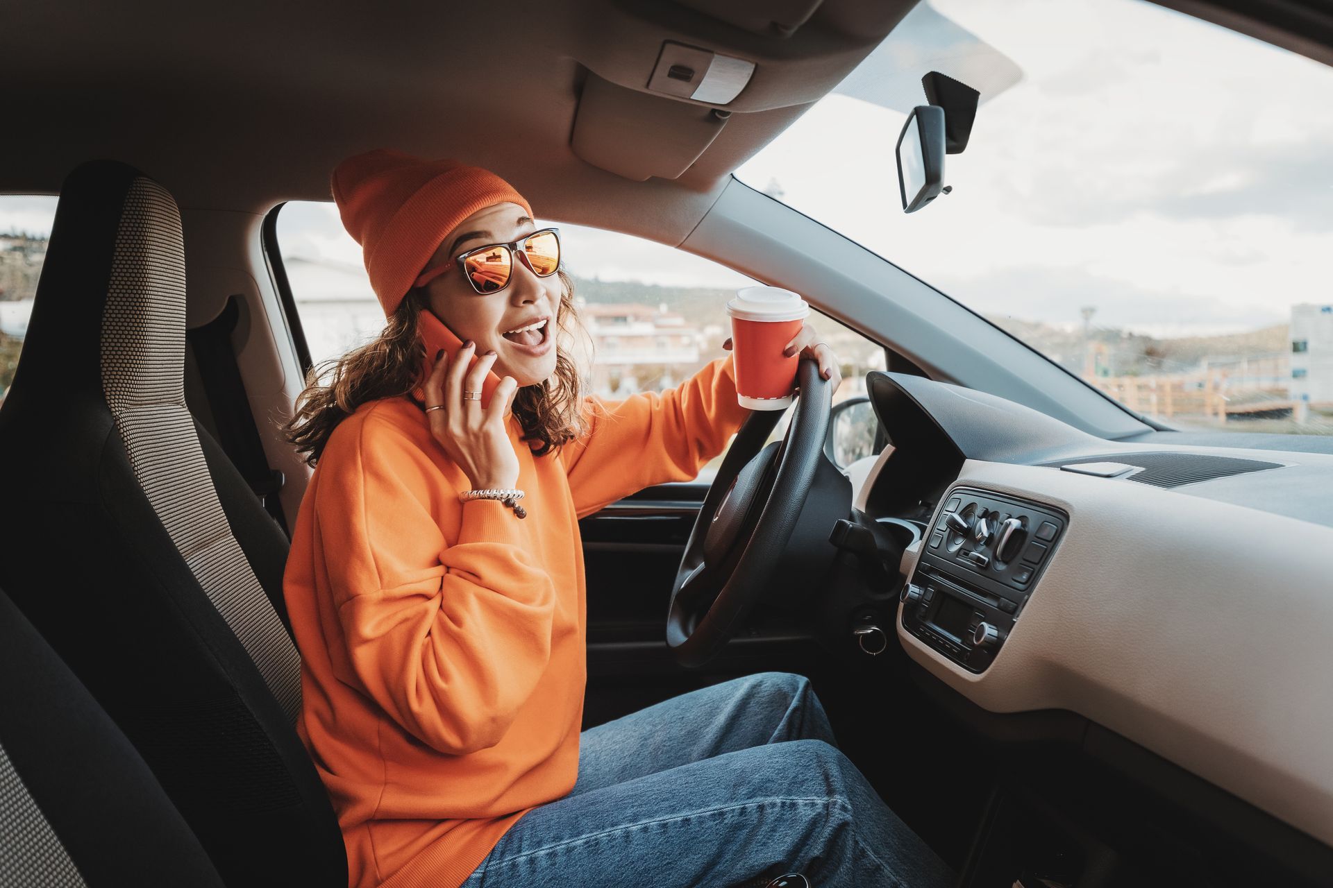 What Are the Risks of Driving While Distracted? | Steveo's Garage