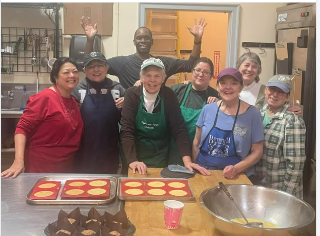 Photo of pre-kitchen volunteers