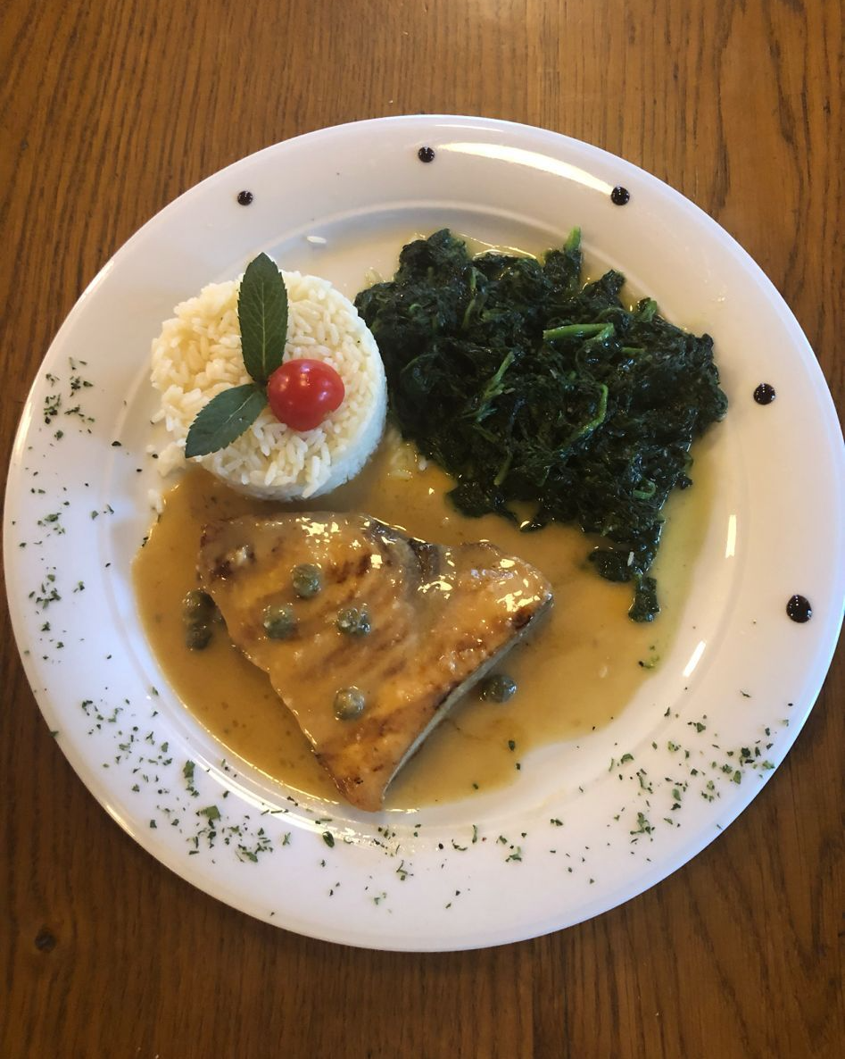 Fleisch in Sauce und Reis