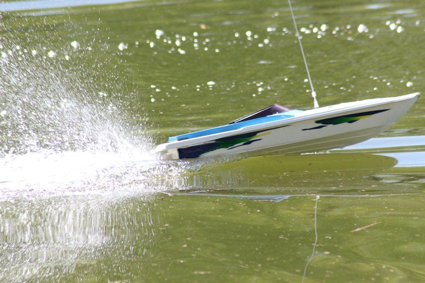 Remote Control Boat — Remote Control Cars in Lismore, NSW
