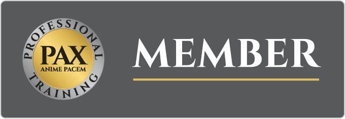 A sign that says pax member on it
