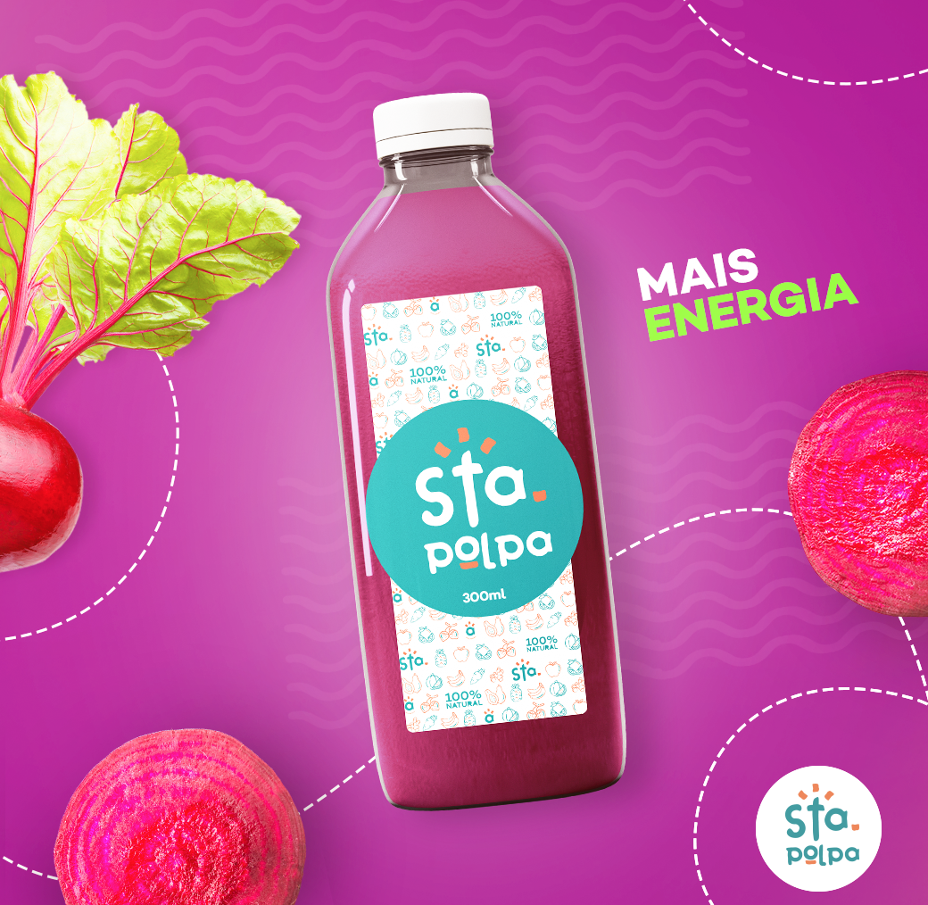 Uma garrafa de suco de beterraba com a marca 