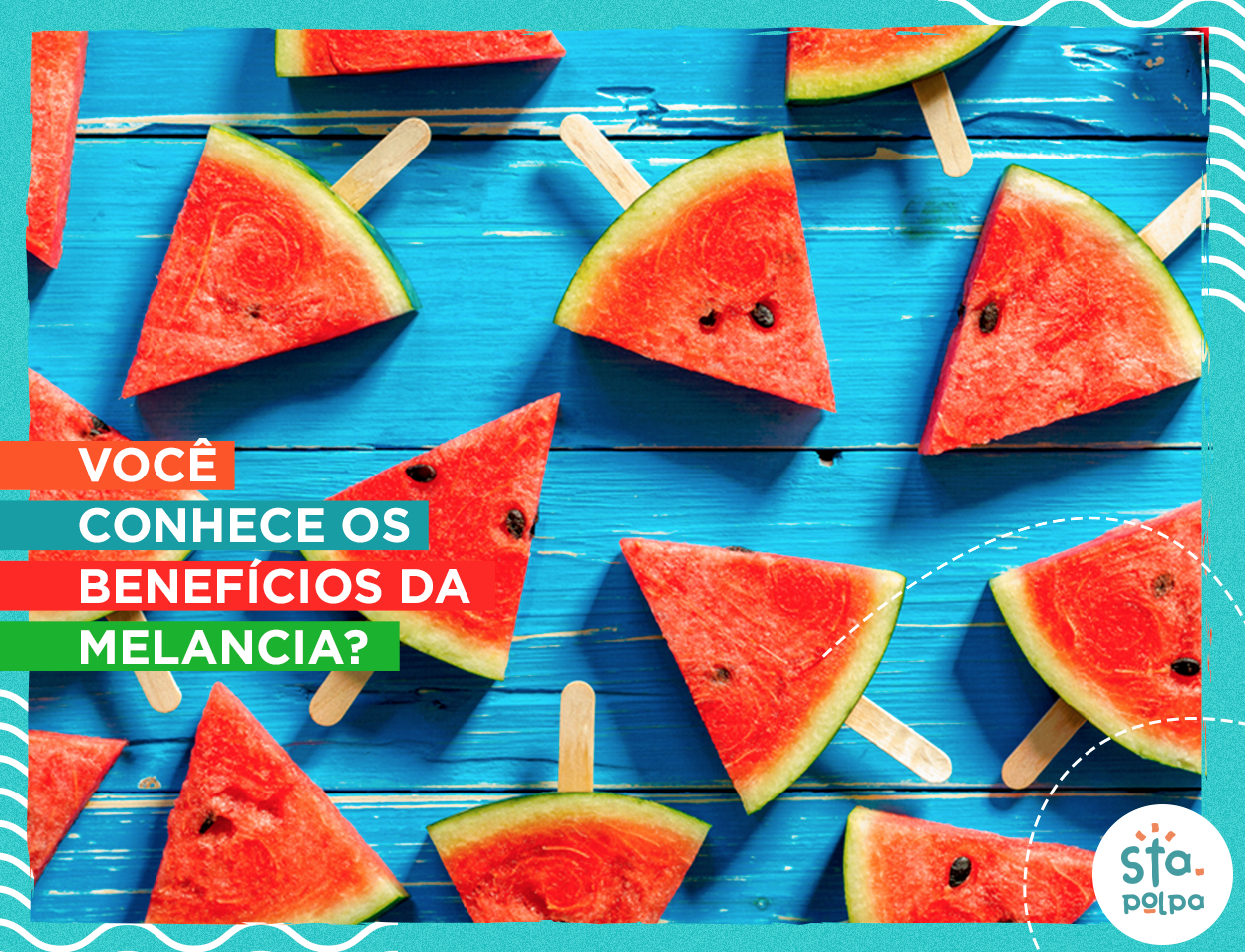 Fatias de melancia em fundo de madeira azul com texto 