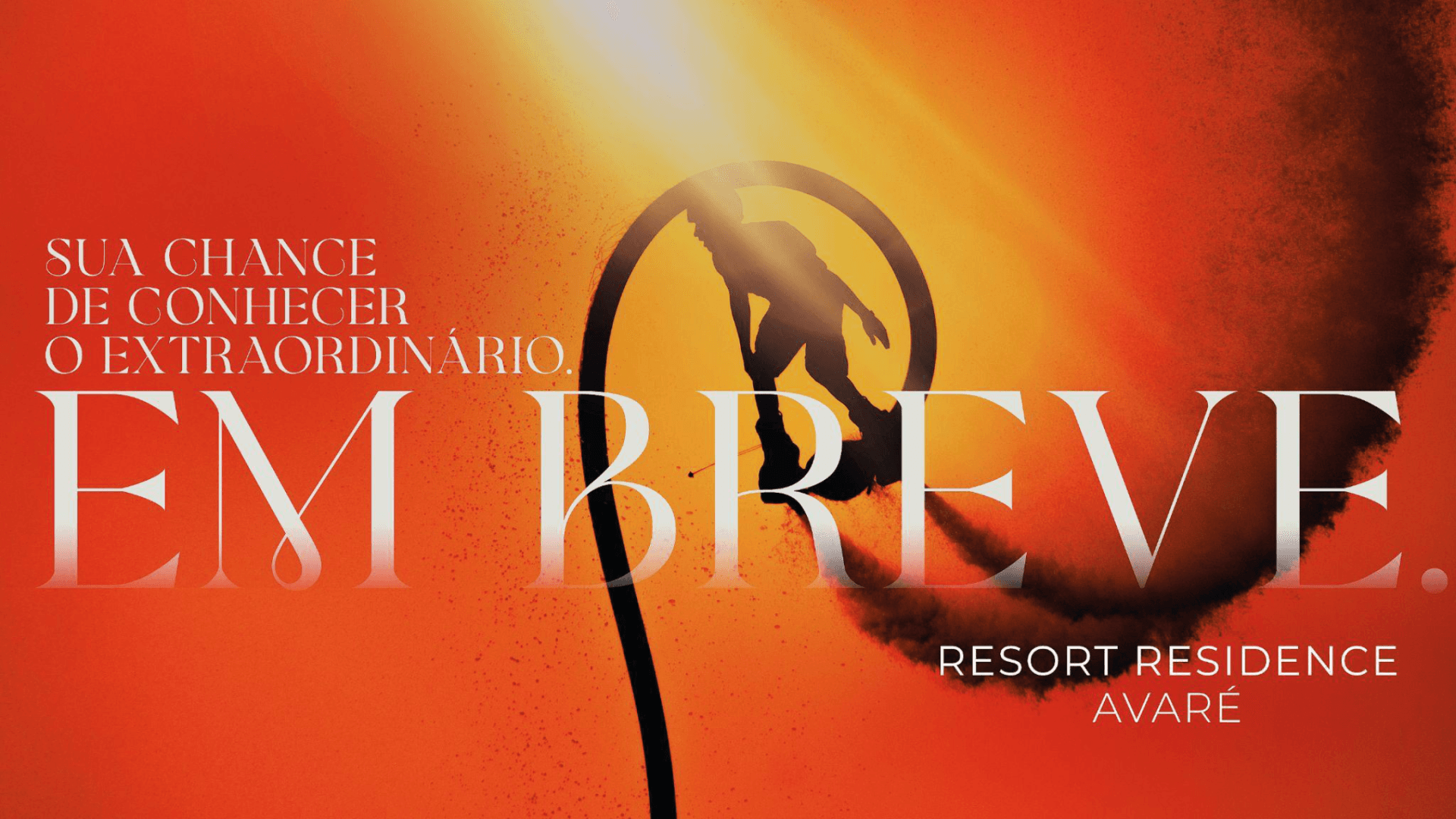 Um cartaz que diz em breve resort residência ciente