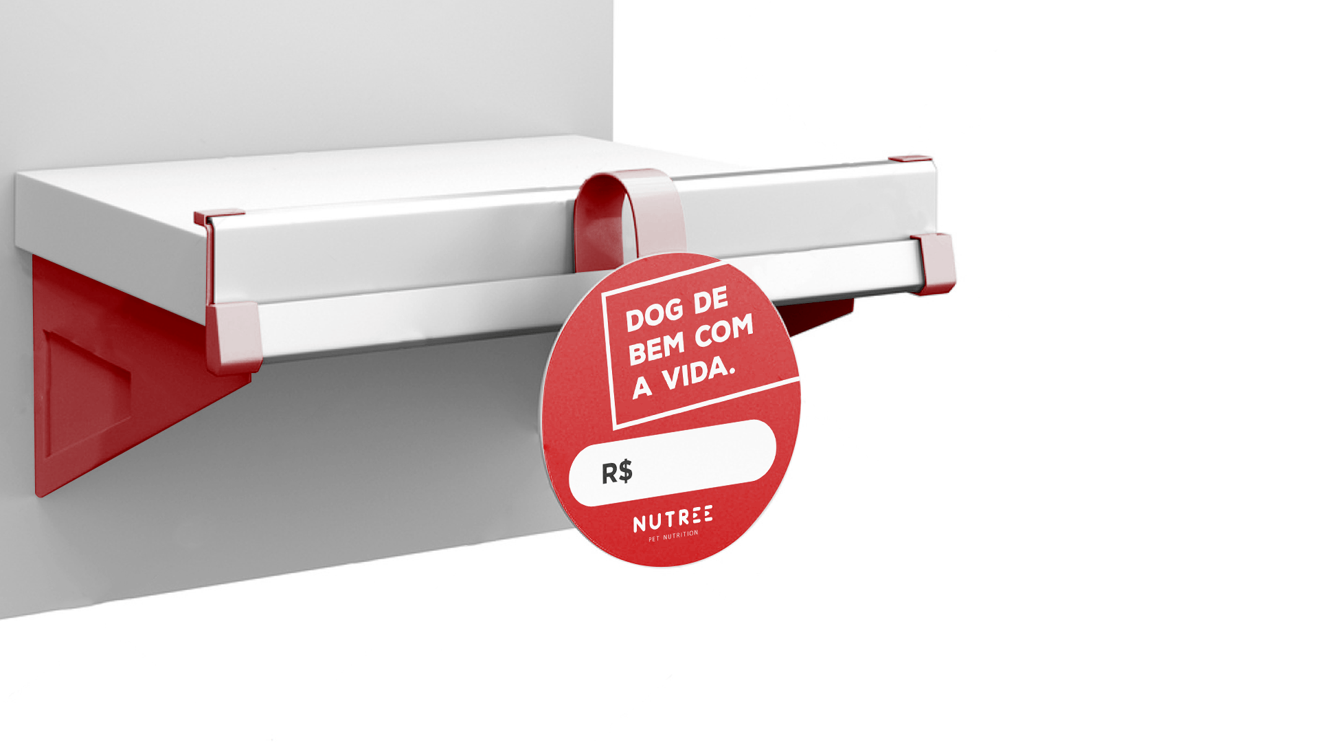 Uma prateleira com uma etiqueta vermelha que diz doo de bem com a vida