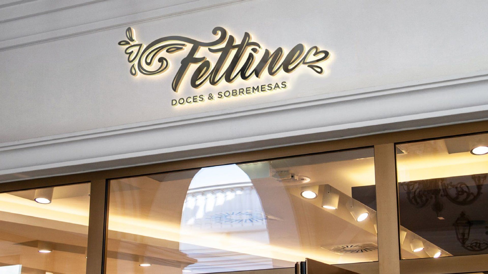 Uma fachada de loja com uma placa que diz fettine.