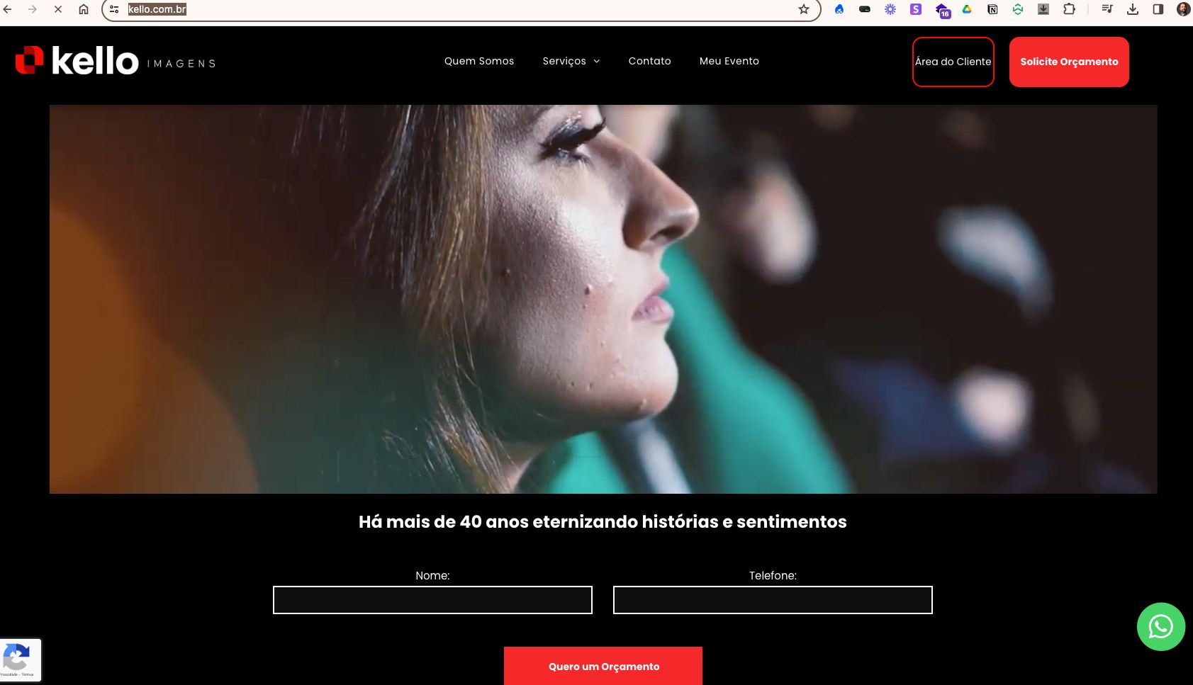 Página inicial do site com uma mulher de perfil e menu de navegação; fundo escuro com texto vermelho e branco.