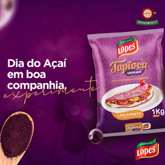 Um saco de tapioca lopes em um fundo roxo