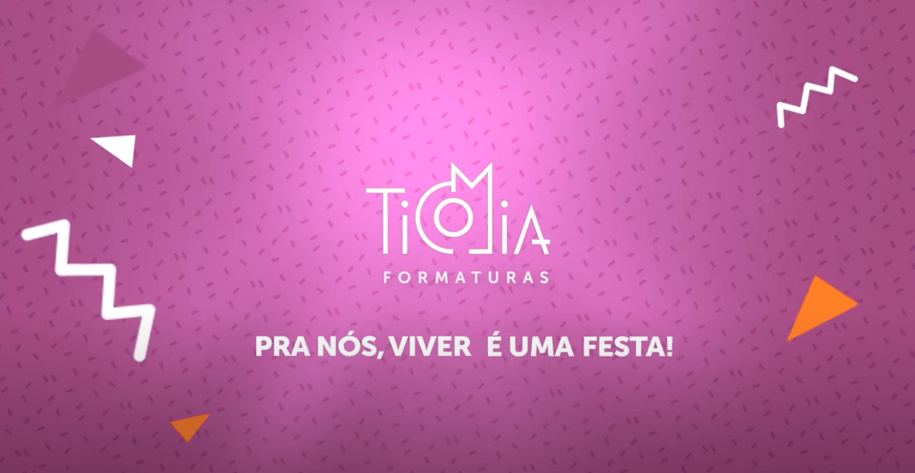 Logo for TiCia Formaturas on a pink background with abstract shapes. Text reads
