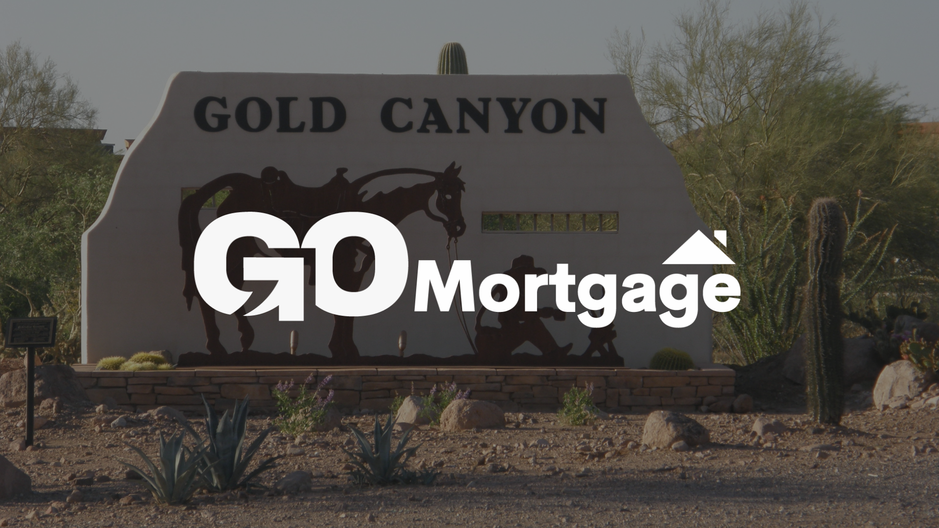 Gold Canyon community sign with 