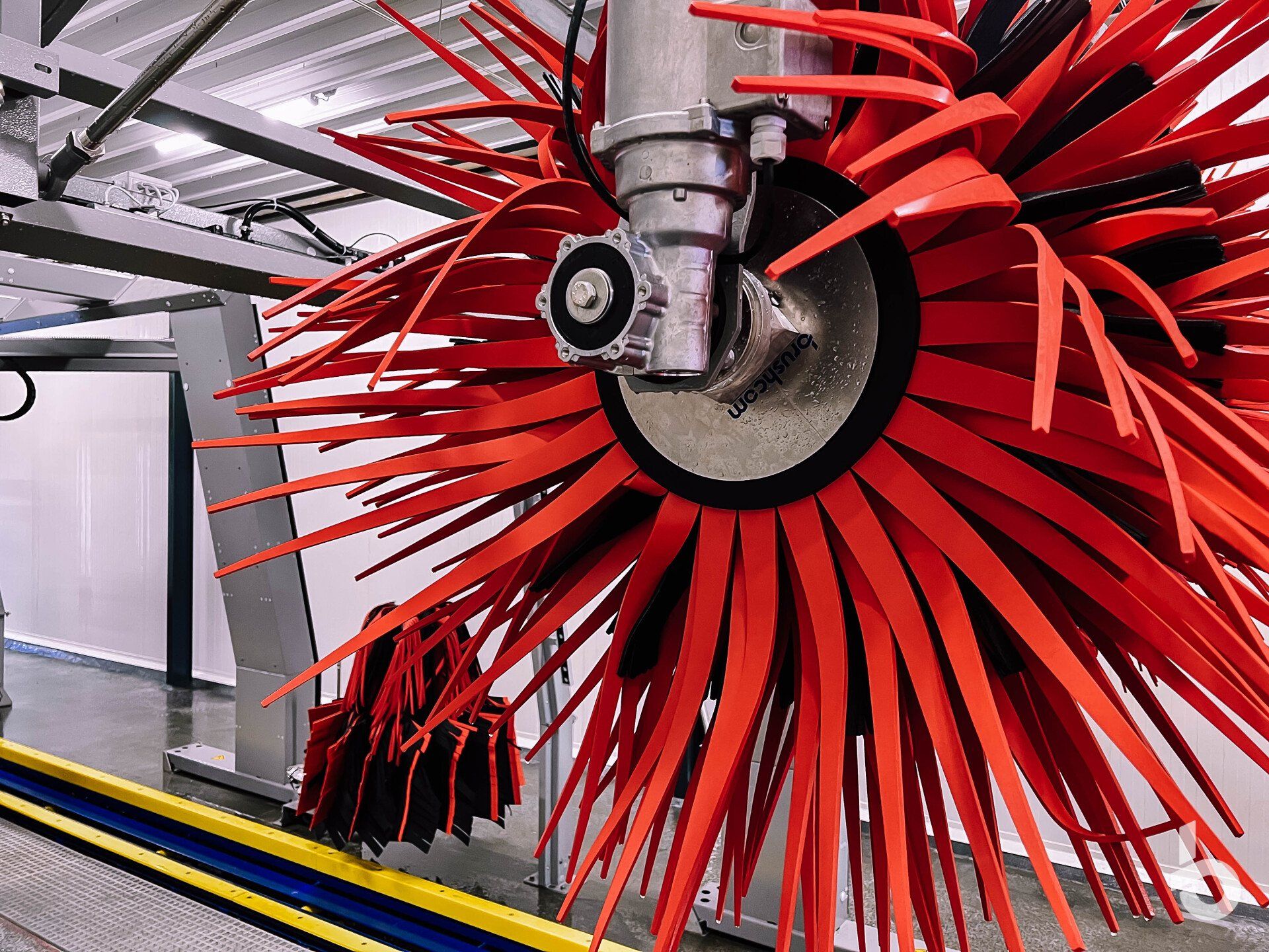 Christ car wash top brush