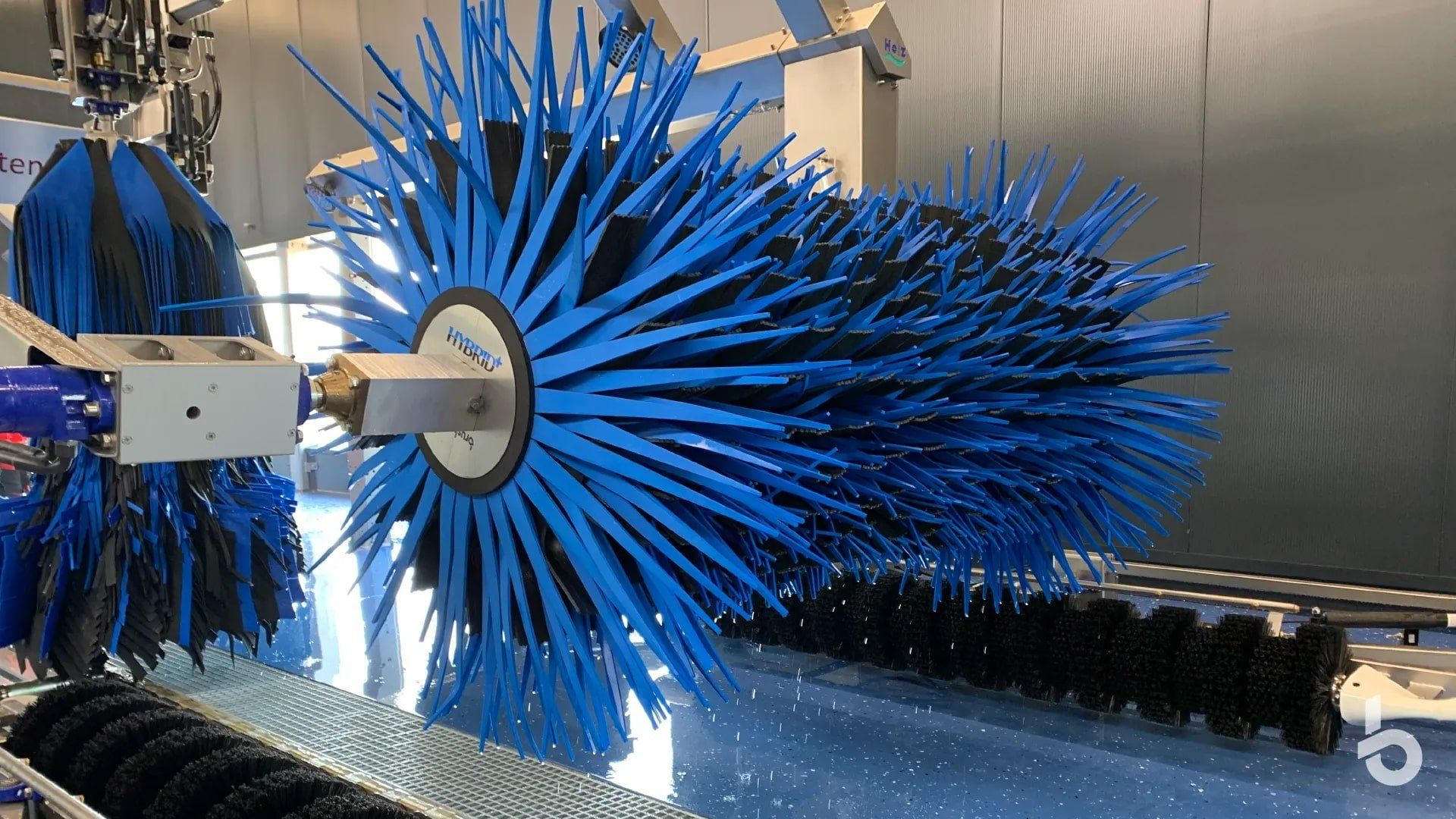 car wash top brush
