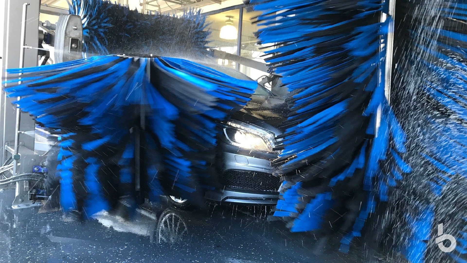 MicroAct car wash brushes